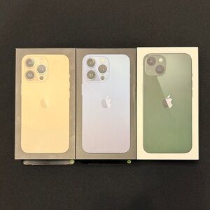 Apple iPhone 13 & 13 Pro BOXES (EMPTY) Bundle